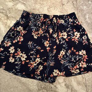 Women's Floral Shorts